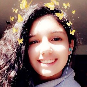 Meet your Posher, Aliza